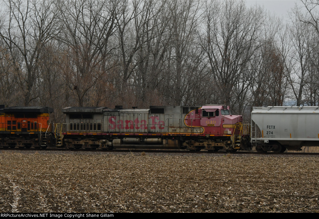 BNSF 649 Roster shot